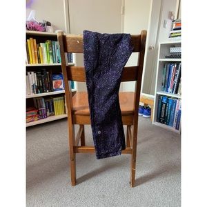 lululemon leggings (capris length)